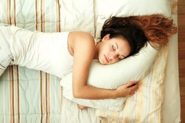 tips on how to sleep better beat insomnia