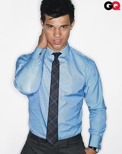 style-2009-11-taylor-lautner-slideshow-taylor-lautner-fitted-shirts-twilight08