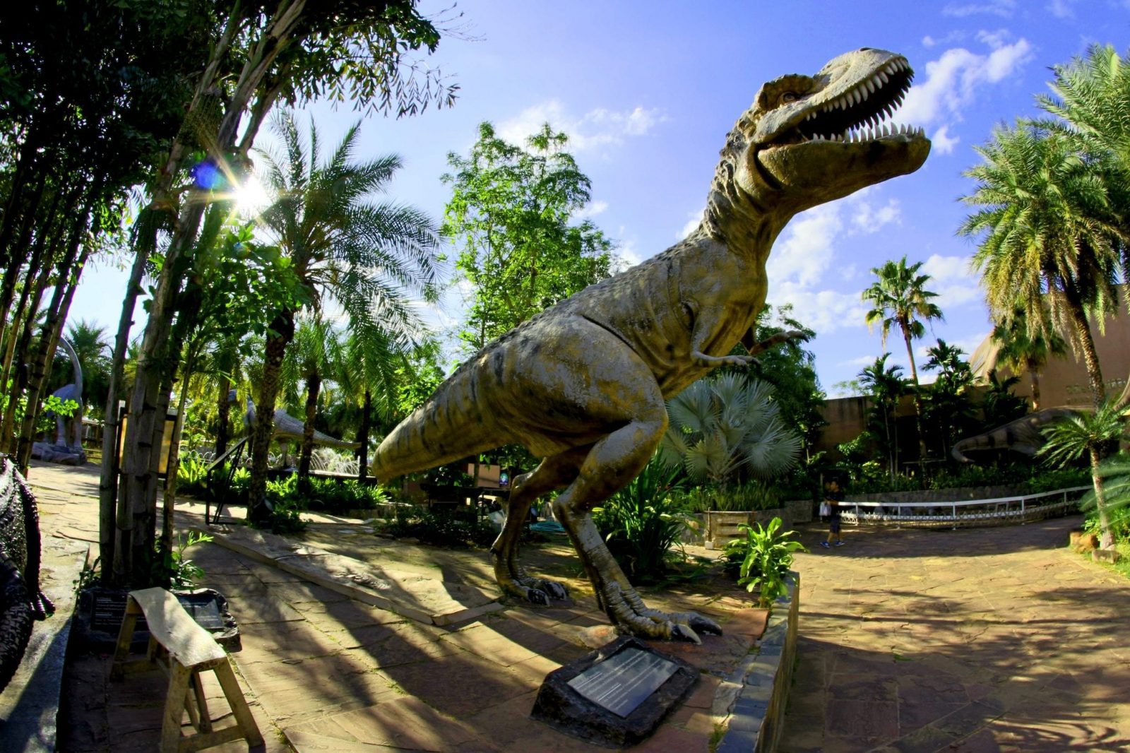 real dinosaur park