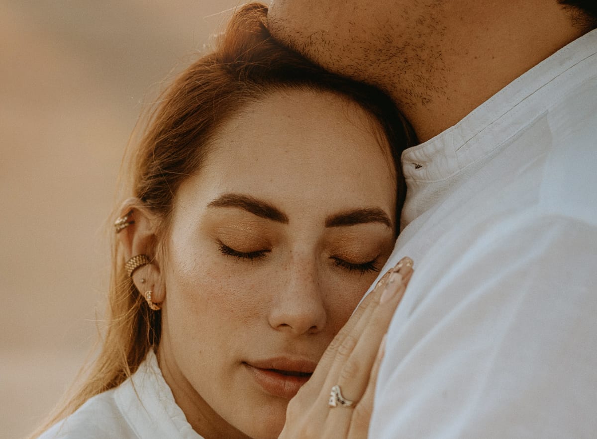 7 Beautiful Romantic Ways to Show Your S