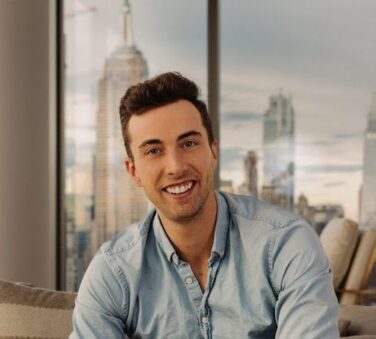 Founder Mentorship and Healthcare Accessibility Shape Modern Startup Leadership