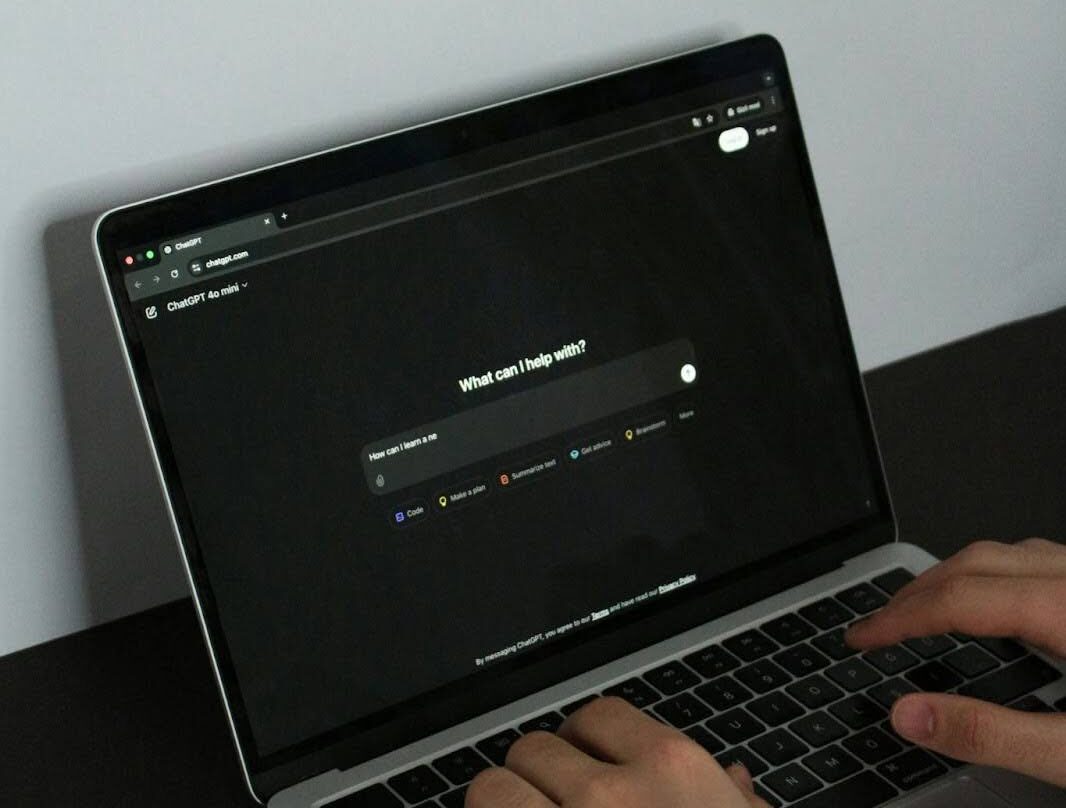 The Post-Prompt Economy: Why AI Is Moving From Answers to Autonomy