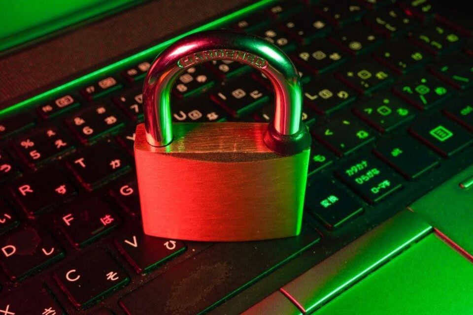 How Tokenization Reduces Data Breach Risk for Online Stores
